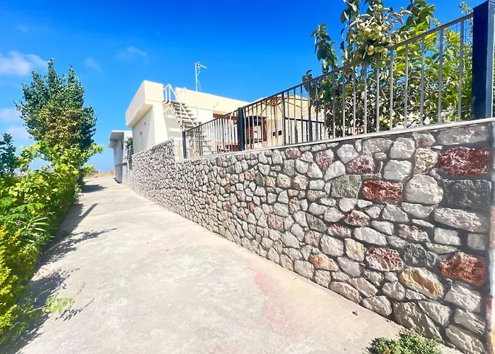 Modern Rhodes Patio House Near Old Town Appartement