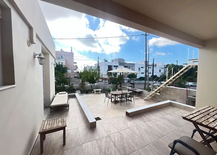 Modern Rhodes Patio House Near Old Town Appartamento